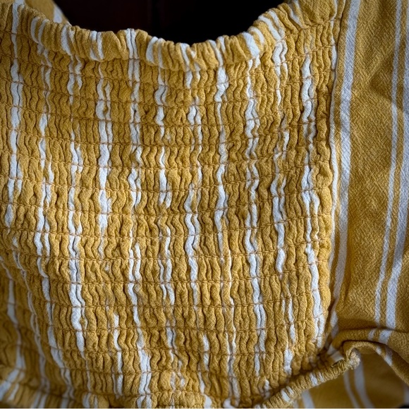 PacSun Yellow Striped Crop Top - Picture 4 of 5